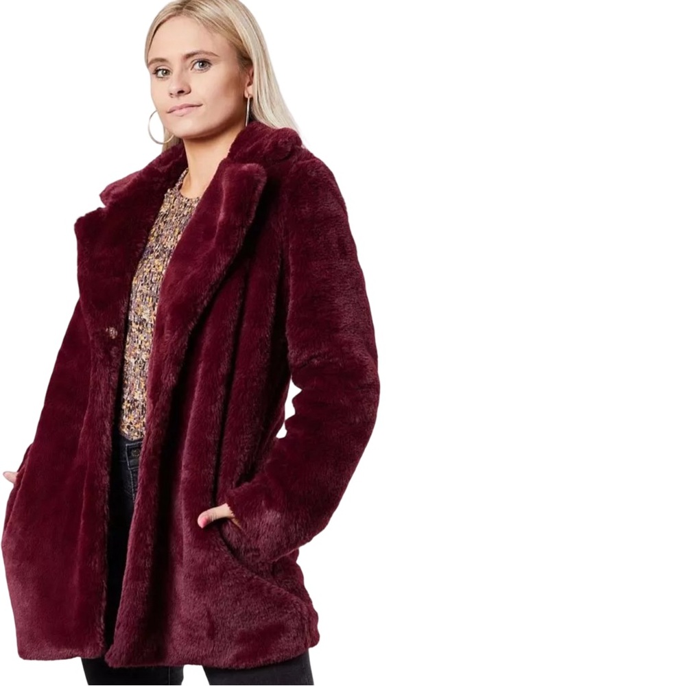 Coffee Shop New York Faux Fur Coat – Dark Bloodstone (Small) 🔥 🧥 💎 - Picture 10 of 10